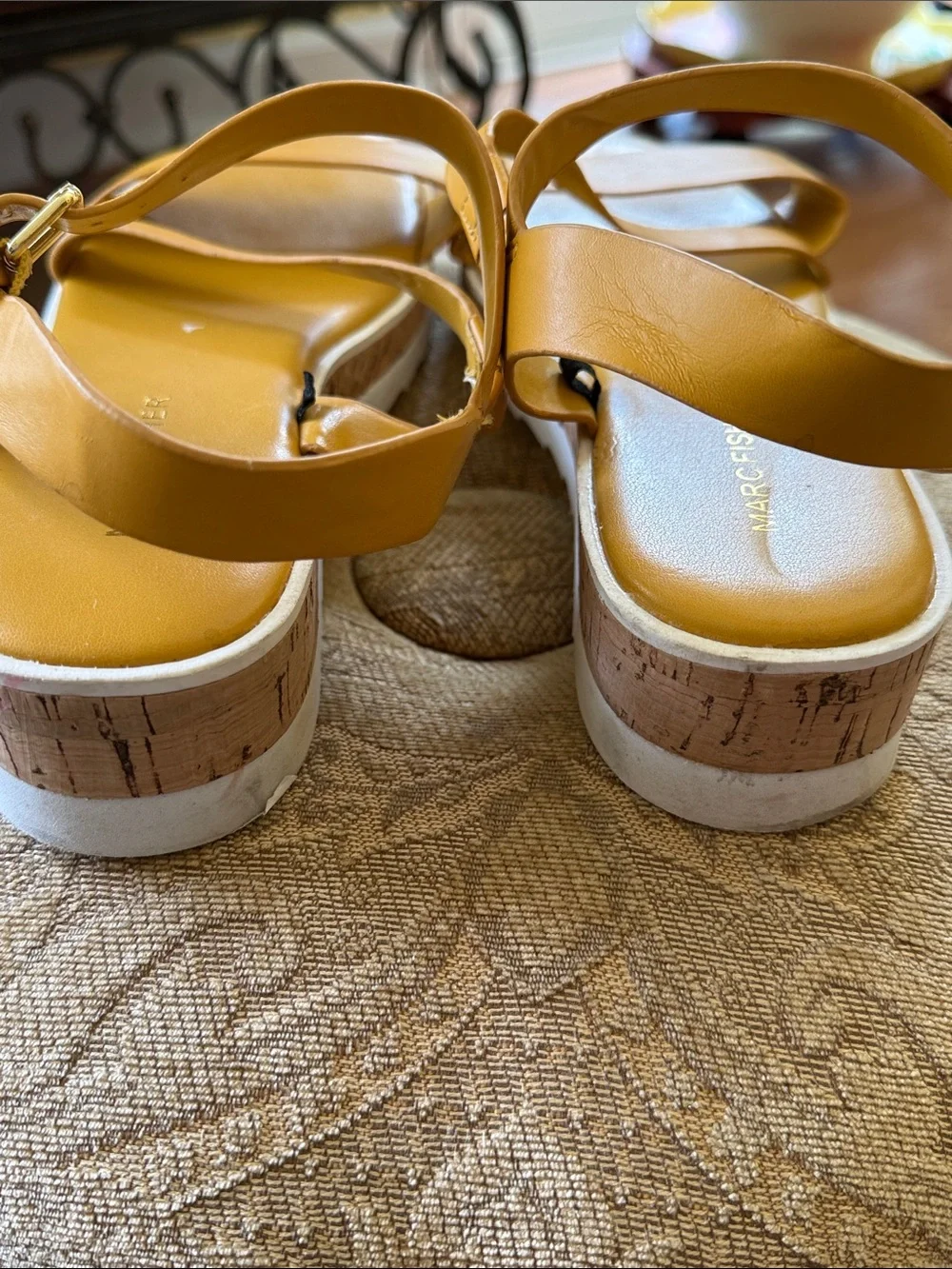 Marc Fisher Mustard Yellow Leather Platform Sandals‎ 7.5